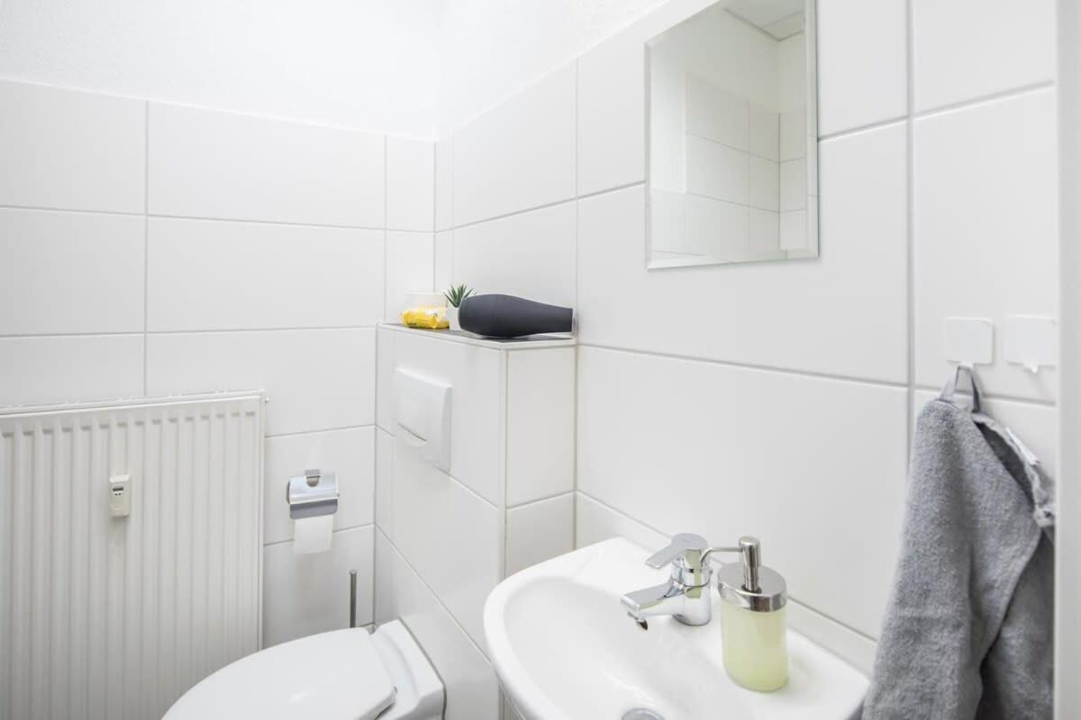 Spacious 2 Bedroom Apartment 함브루크 외부 사진